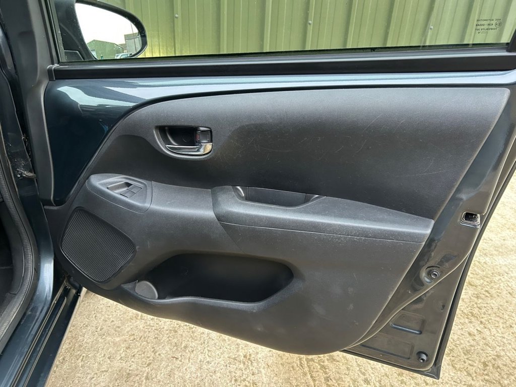 Used Toyota AYGO 2016 for sale - 77236812: Photo 33