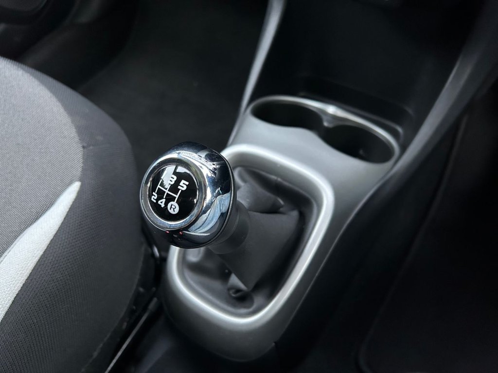 Used Toyota AYGO 2016 for sale - 77236812: Photo 39