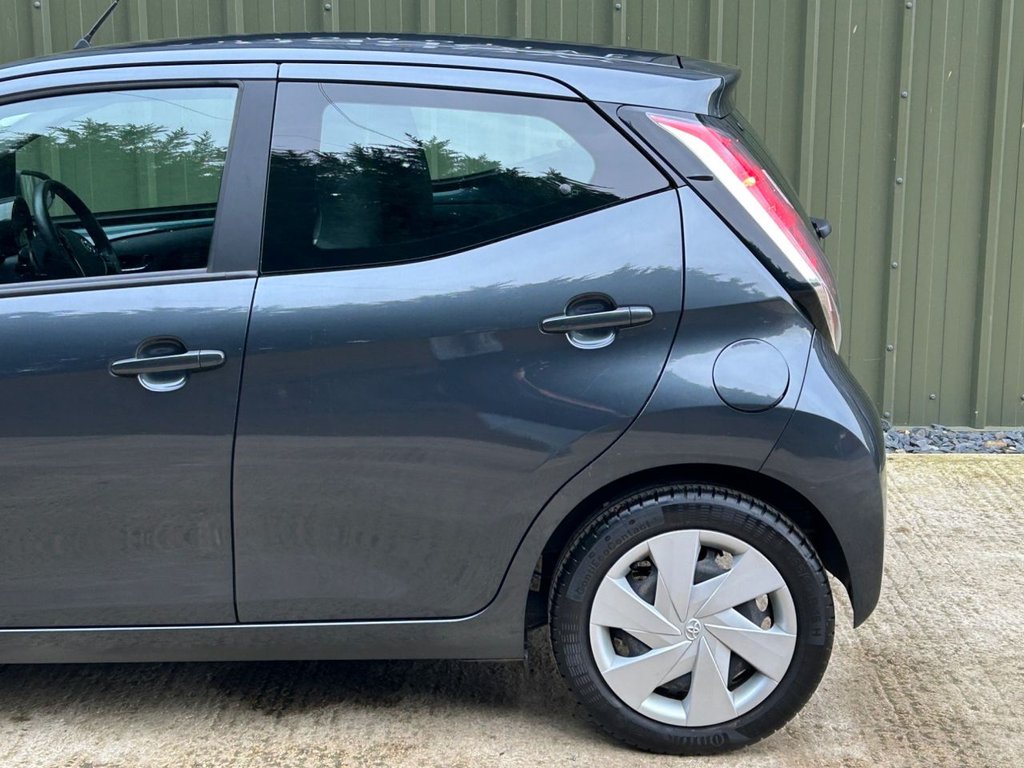 Used Toyota AYGO 2016 for sale - 77236812: Photo 44