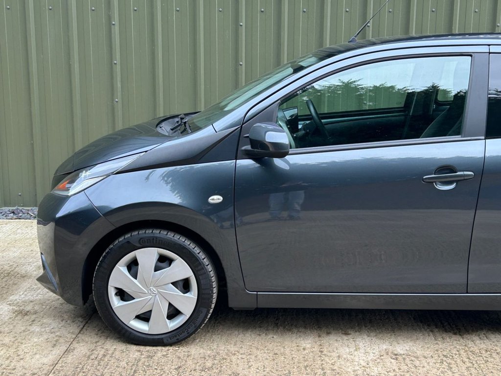 Used Toyota AYGO 2016 for sale - 77236812: Photo 5