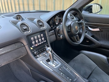 Used Porsche Cayman 2022 for sale - 79103975: Photo