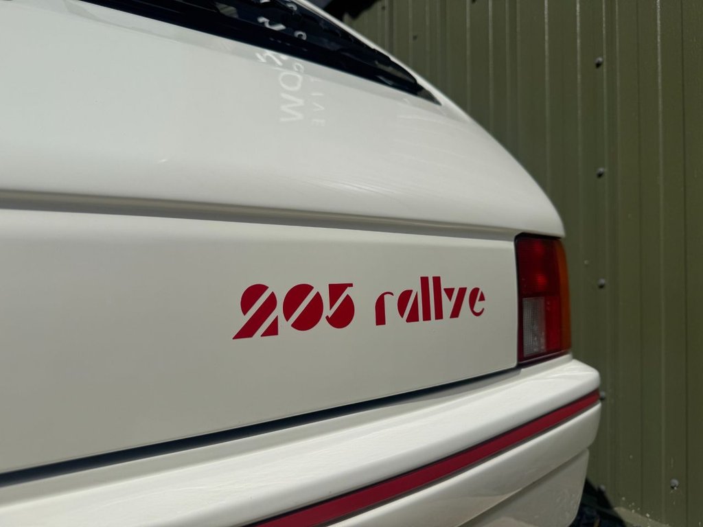 Used Peugeot 205 2015 for sale - 77236794: Photo 9