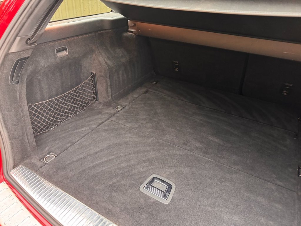 Used Mercedes-Benz E Class 2015 for sale - 76900489: Photo 16