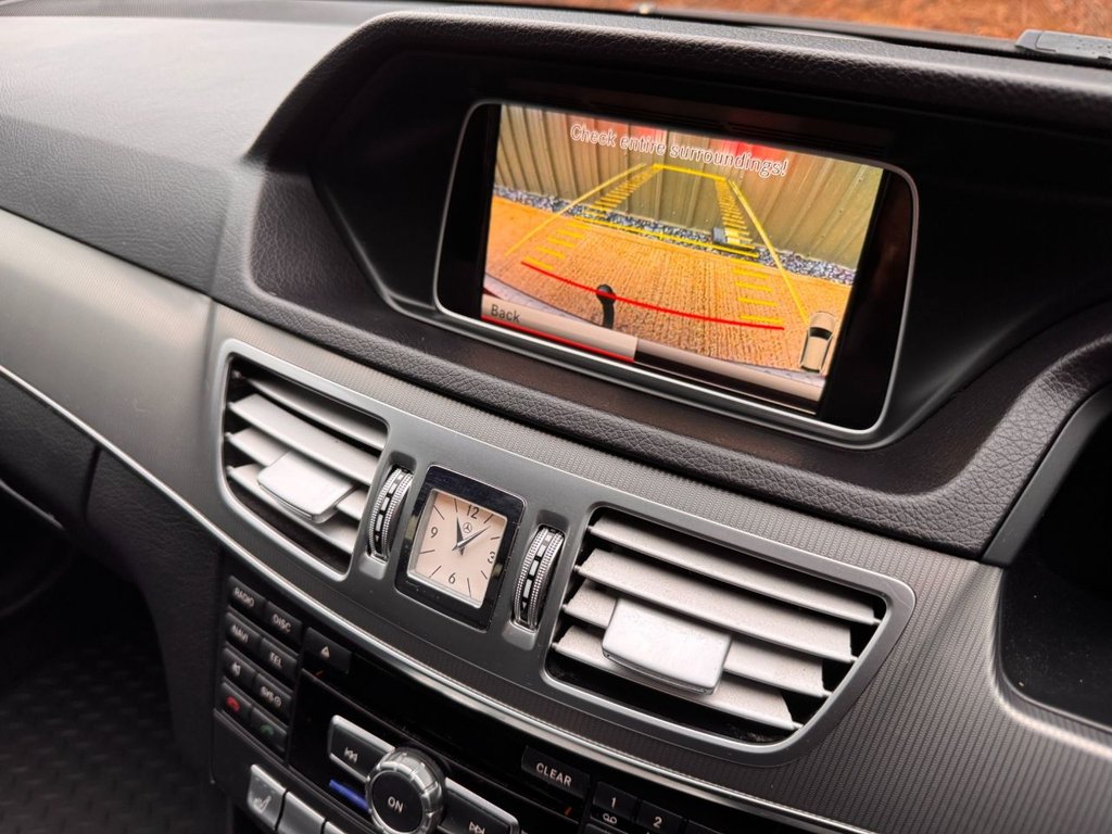 Used Mercedes-Benz E Class 2015 for sale - 76900489: Photo 21