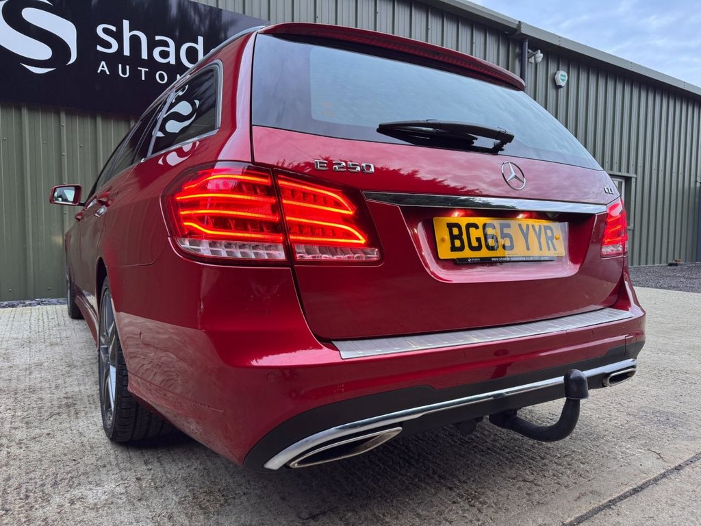 Used Mercedes-Benz E Class 2015 for sale - 76900489: Photo 25