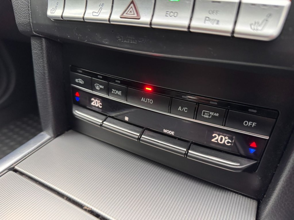 Used Mercedes-Benz E Class 2015 for sale - 76900489: Photo 35