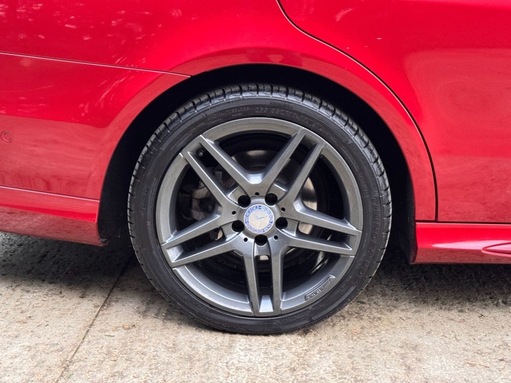 Used Mercedes-Benz E Class 2015 for sale - 76900489: Photo 37