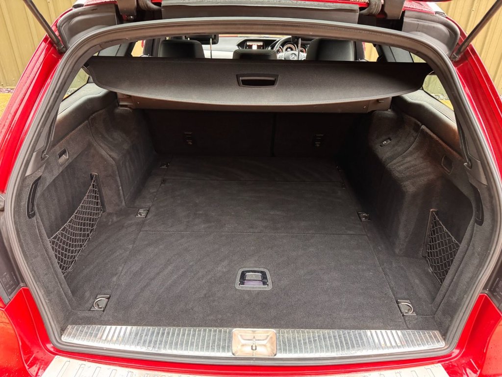 Used Mercedes-Benz E Class 2015 for sale - 76900489: Photo 45