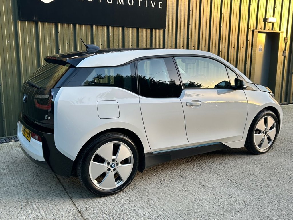 Used BMW i3 2017 for sale - 77133122: Photo 11