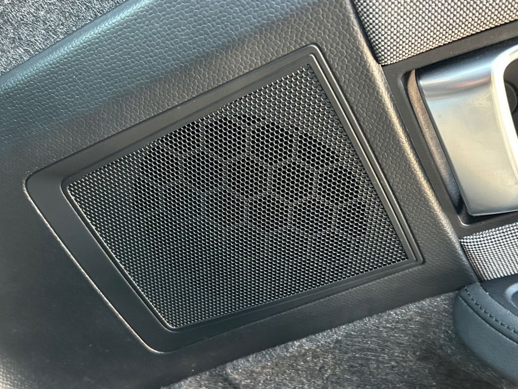 Used BMW i3 2017 for sale - 77133122: Photo 31