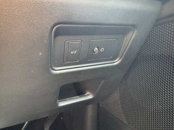 Used Land Rover Discovery 2020 for sale - 75516056: Photo 31