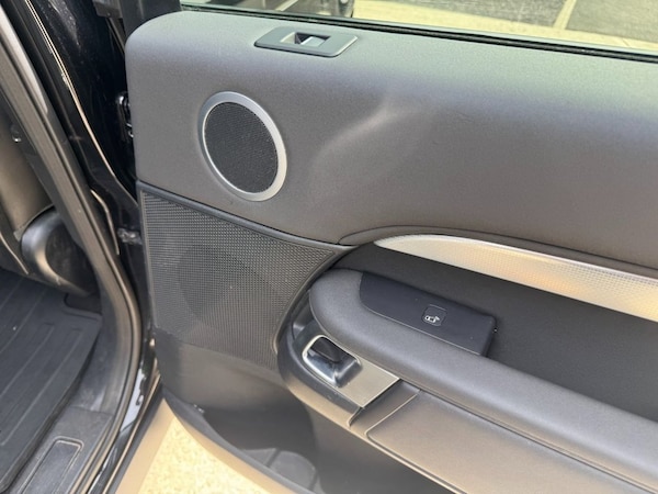 Used Land Rover Discovery 2020 for sale - 75516056: Photo 50