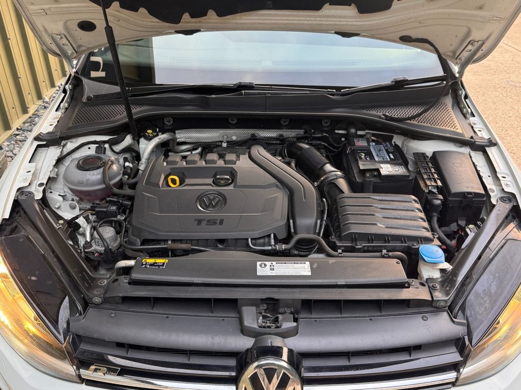 Used Volkswagen Golf 2017 for sale - 76724296: Photo 13