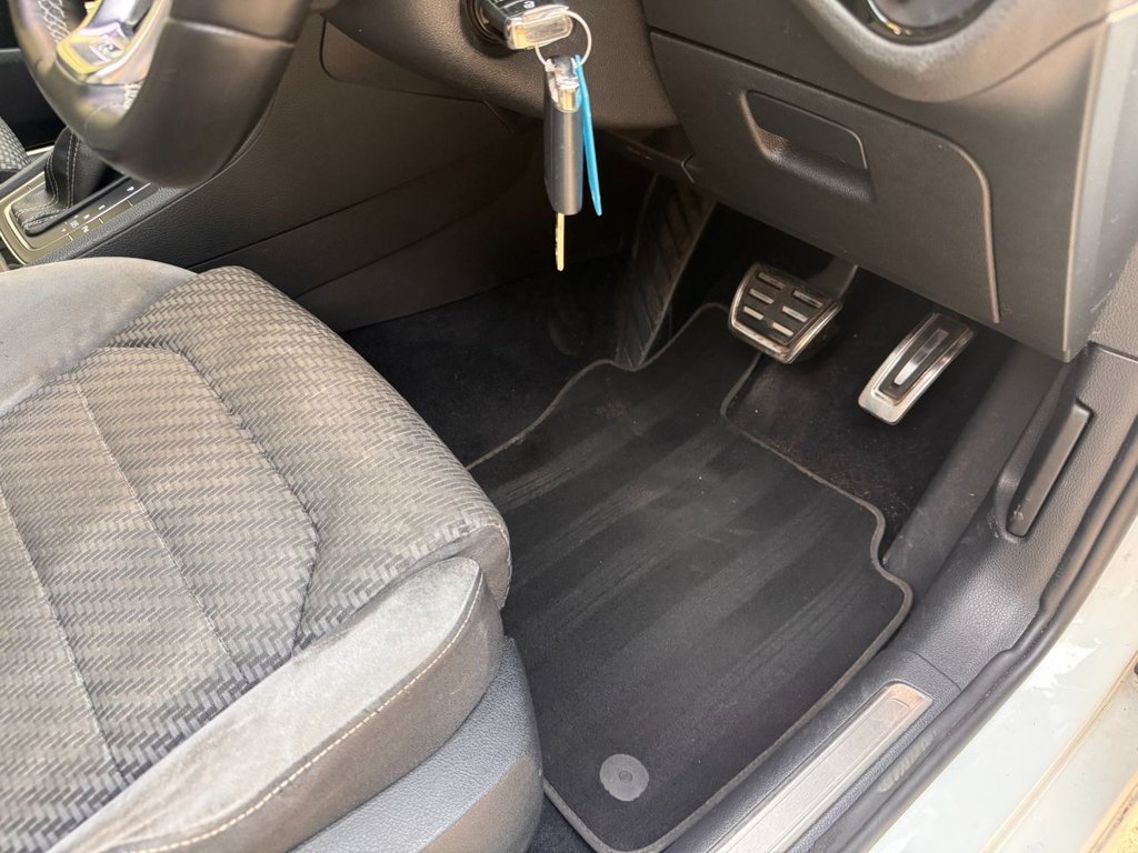 Used Volkswagen Golf 2017 for sale - 76724296: Photo 23