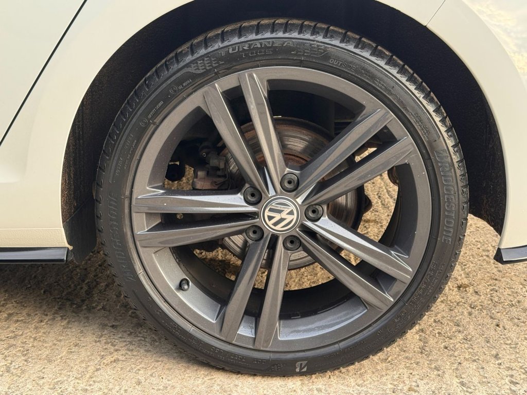 Used Volkswagen Golf 2017 for sale - 76724296: Photo 30