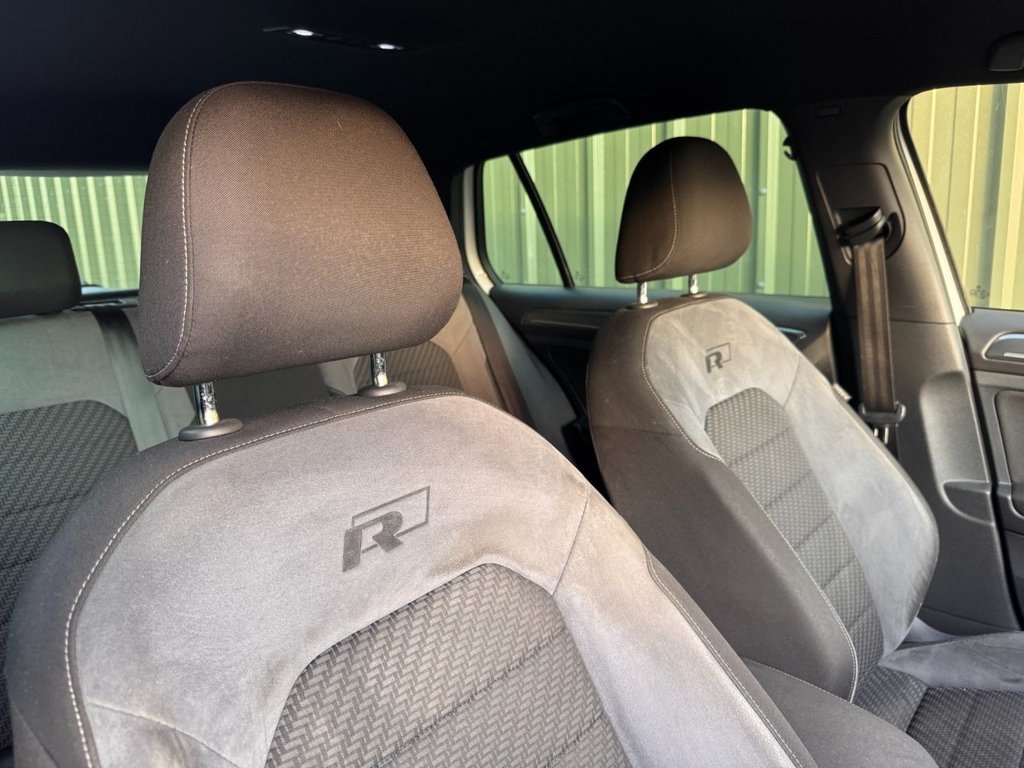Used Volkswagen Golf 2017 for sale - 76724296: Photo 38