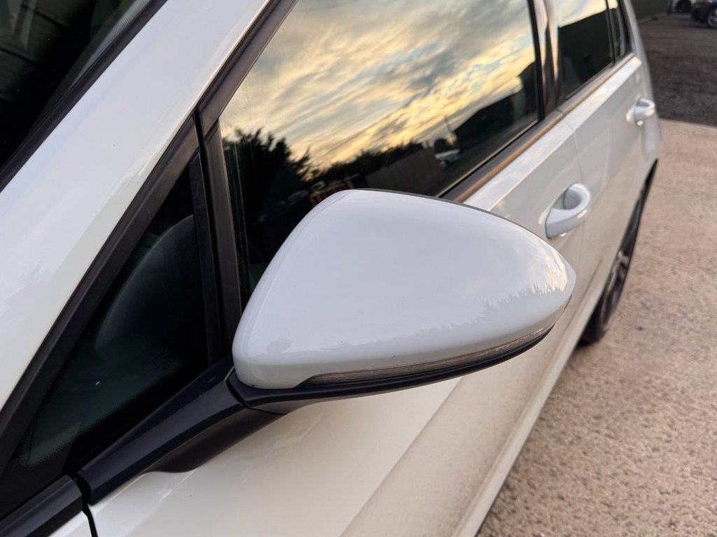 Used Volkswagen Golf 2017 for sale - 76724296: Photo 39