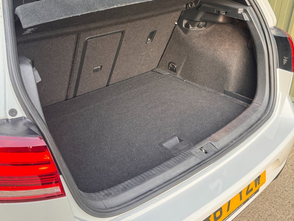 Used Volkswagen Golf 2017 for sale - 76724296: Photo 46