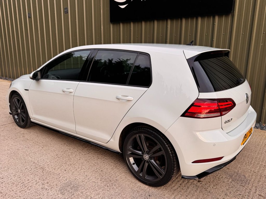 Used Volkswagen Golf 2017 for sale - 76724296: Photo 9