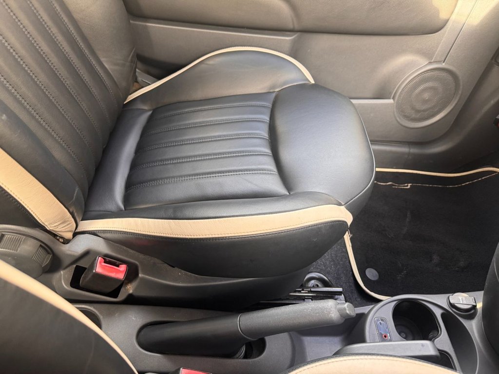 Used Fiat 500C 2016 for sale - 76851059: Photo 43