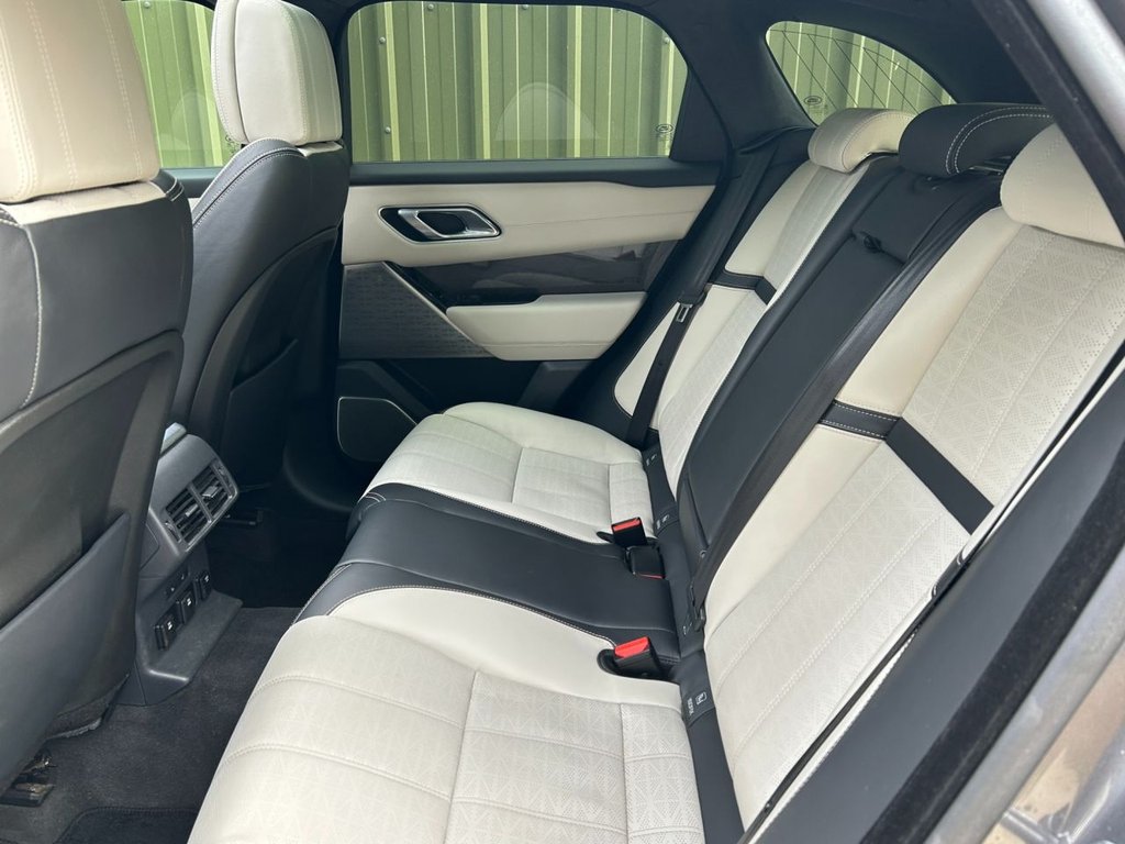 Used Land Rover Range Rover Velar 2017 for sale - 76617158: Photo 23