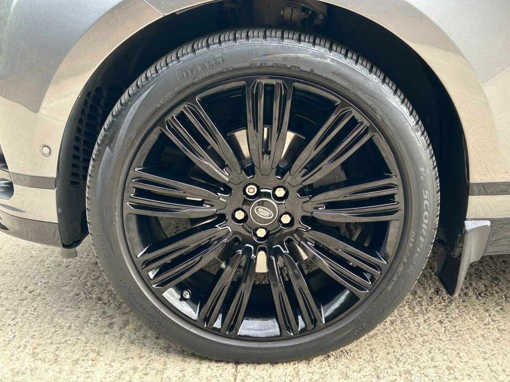 Used Land Rover Range Rover Velar 2017 for sale - 76617158: Photo 37