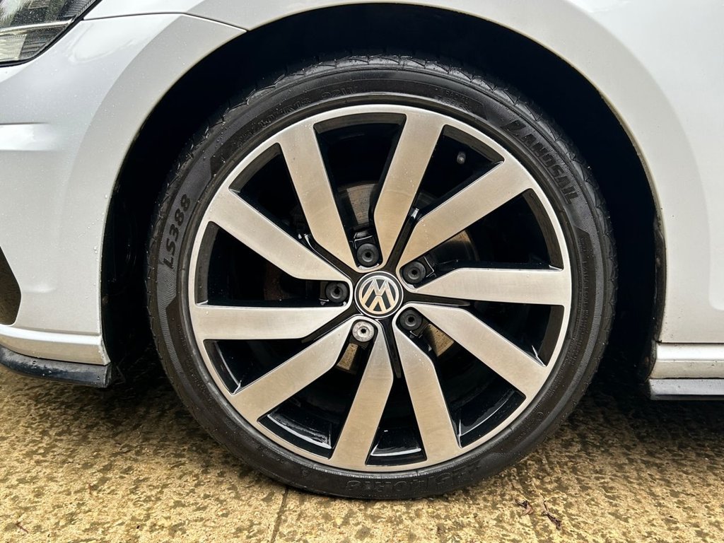 Used Volkswagen Golf 2017 for sale - 77275759: Photo 37