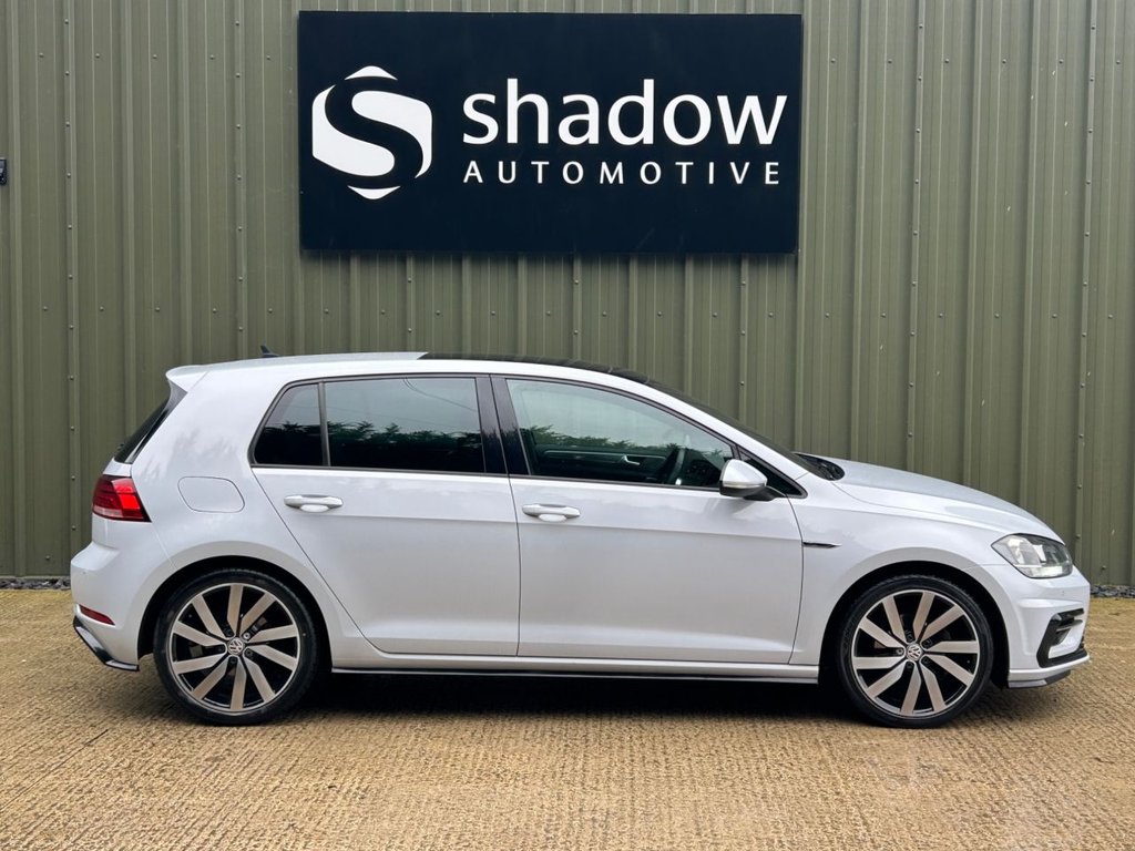 Used Volkswagen Golf 2017 for sale - 77275759: Photo 4