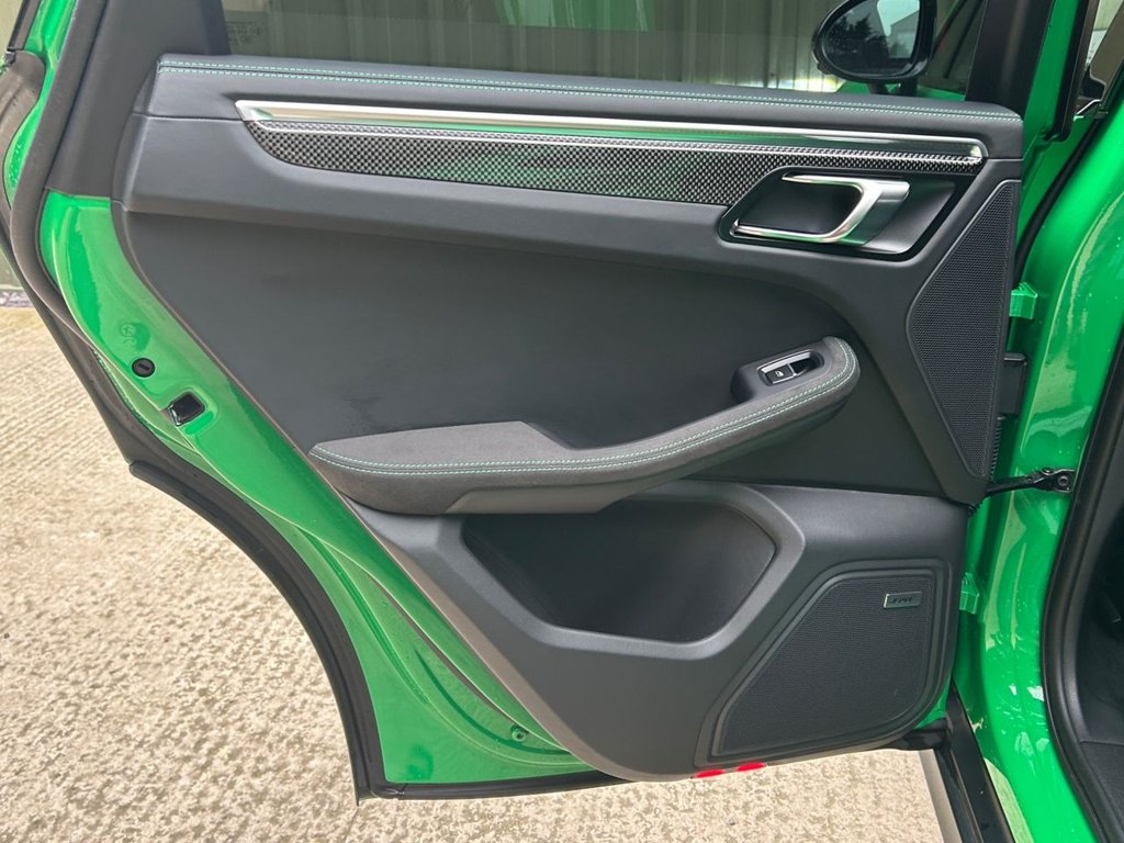 Used Porsche Macan 2023 for sale - 77780230: Photo 30