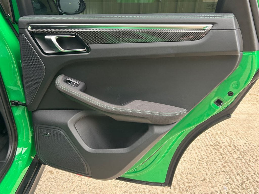 Used Porsche Macan 2023 for sale - 77780230: Photo 40