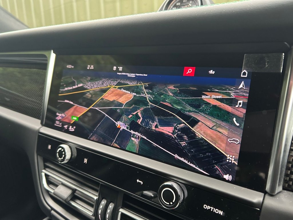 Used Porsche Macan 2023 for sale - 77780230: Photo 49