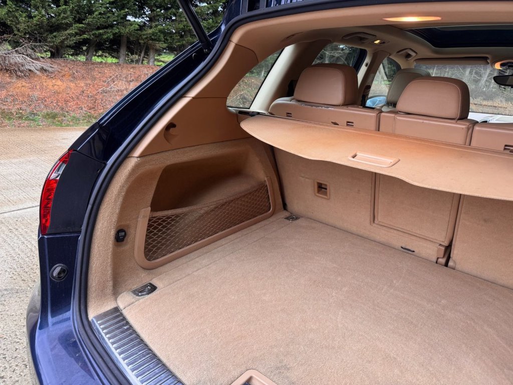 Used Porsche Cayenne 2011 for sale - 76631976: Photo 21