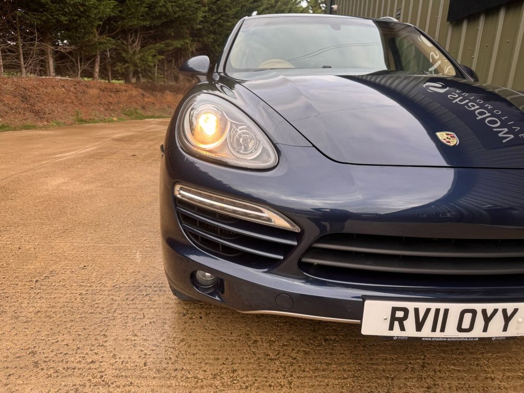 Used Porsche Cayenne 2011 for sale - 76631976: Photo 30