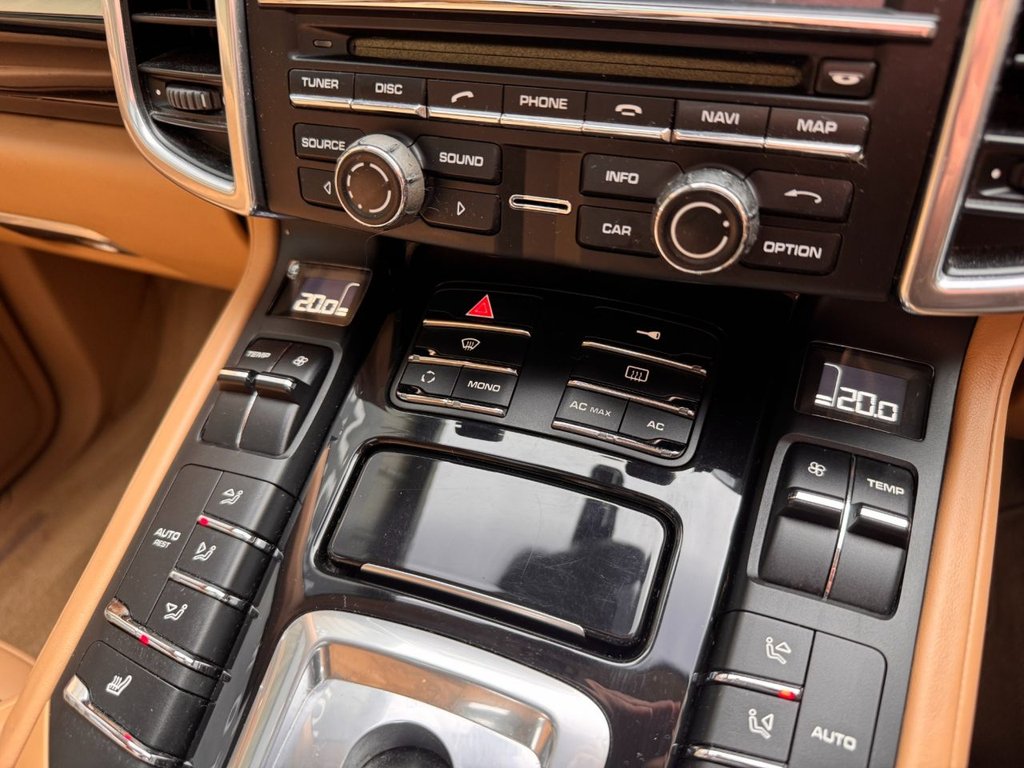 Used Porsche Cayenne 2011 for sale - 76631976: Photo 35