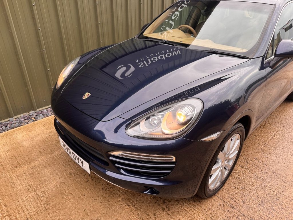 Used Porsche Cayenne 2011 for sale - 76631976: Photo 7