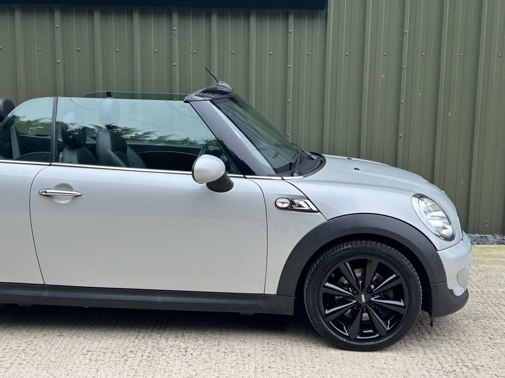 Used MINI Convertible 2016 for sale - 77038175: Photo 6
