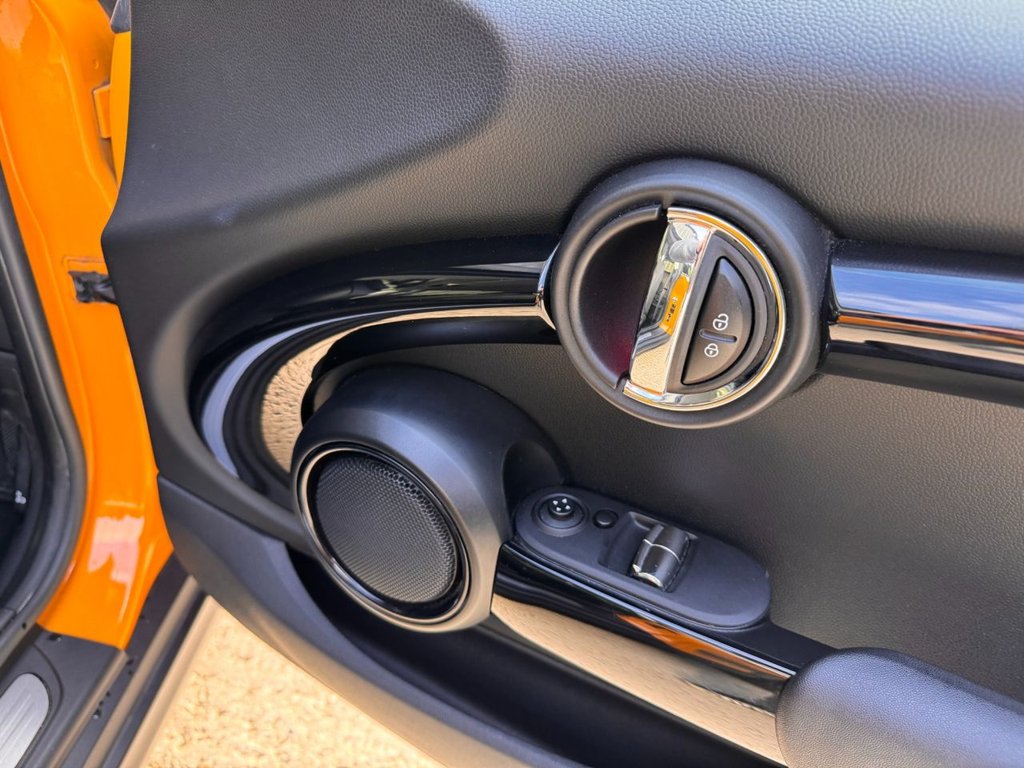 Used MINI Hatch 2015 for sale - 76481979: Photo 12