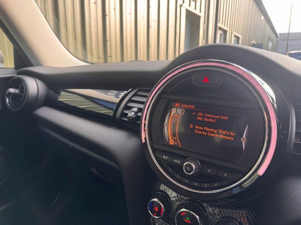 Used MINI Hatch 2015 for sale - 76481979: Photo 42