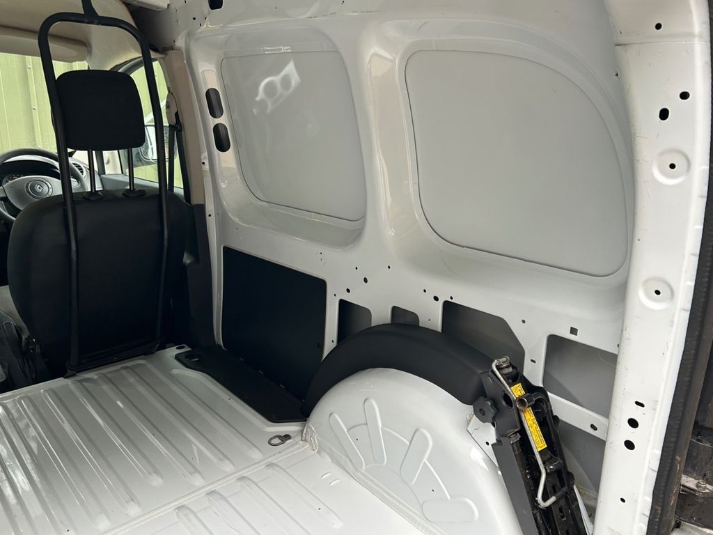 Used Renault Kangoo 2012 for sale - 76973365: Photo 12