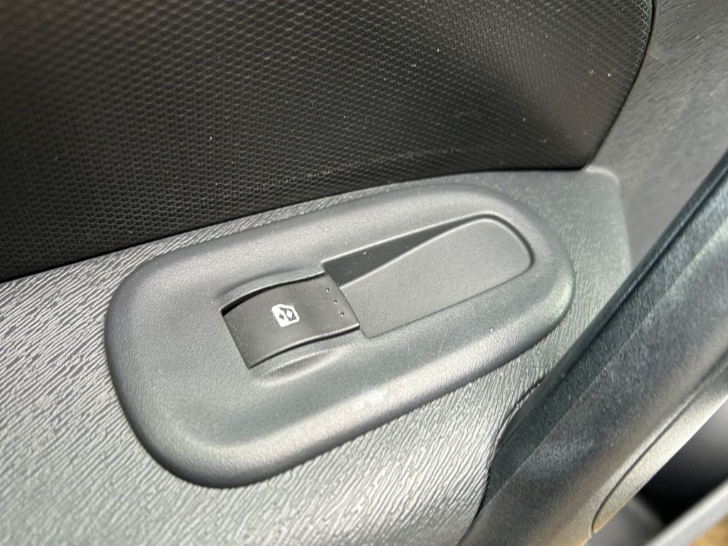 Used Renault Kangoo 2012 for sale - 76973365: Photo 13