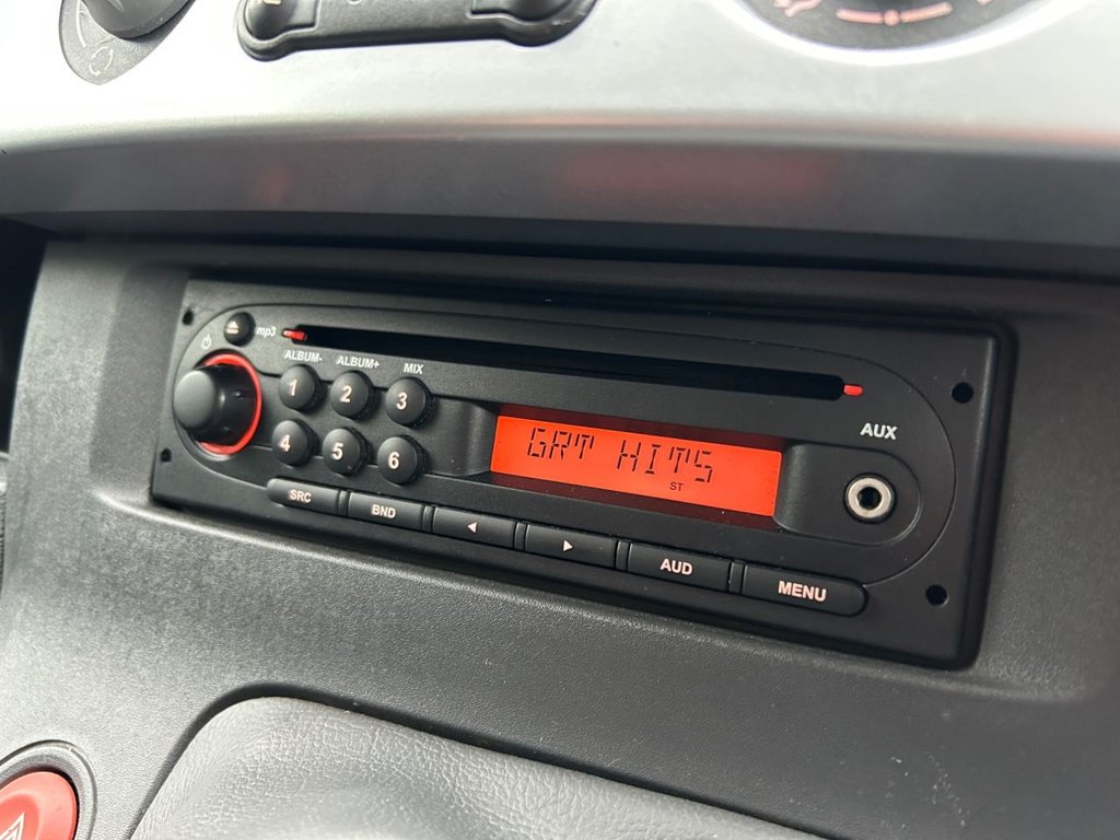 Used Renault Kangoo 2012 for sale - 76973365: Photo 21