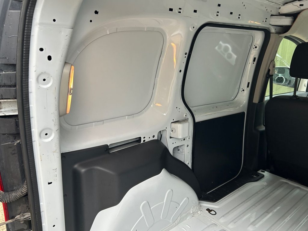 Used Renault Kangoo 2012 for sale - 76973365: Photo 37