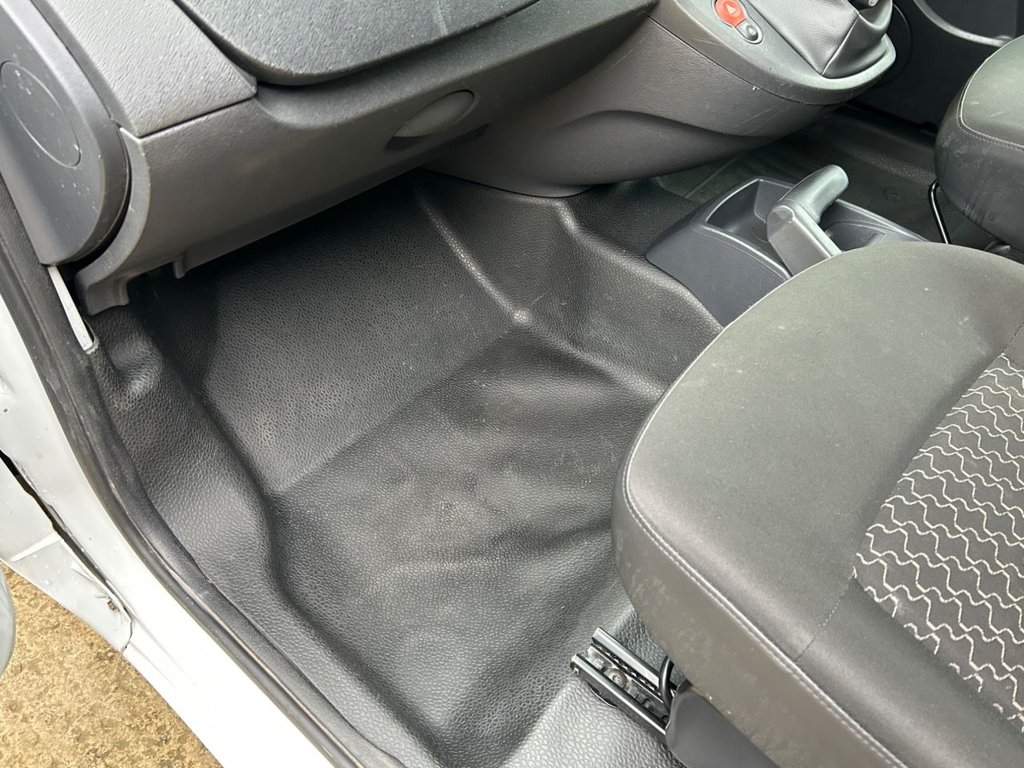 Used Renault Kangoo 2012 for sale - 76973365: Photo 5