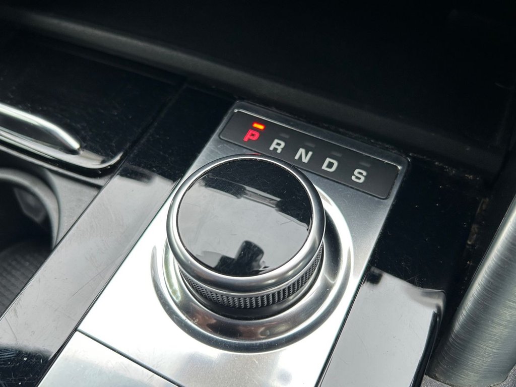 Used Land Rover Discovery 5 2020 for sale - 77200039: Photo 12