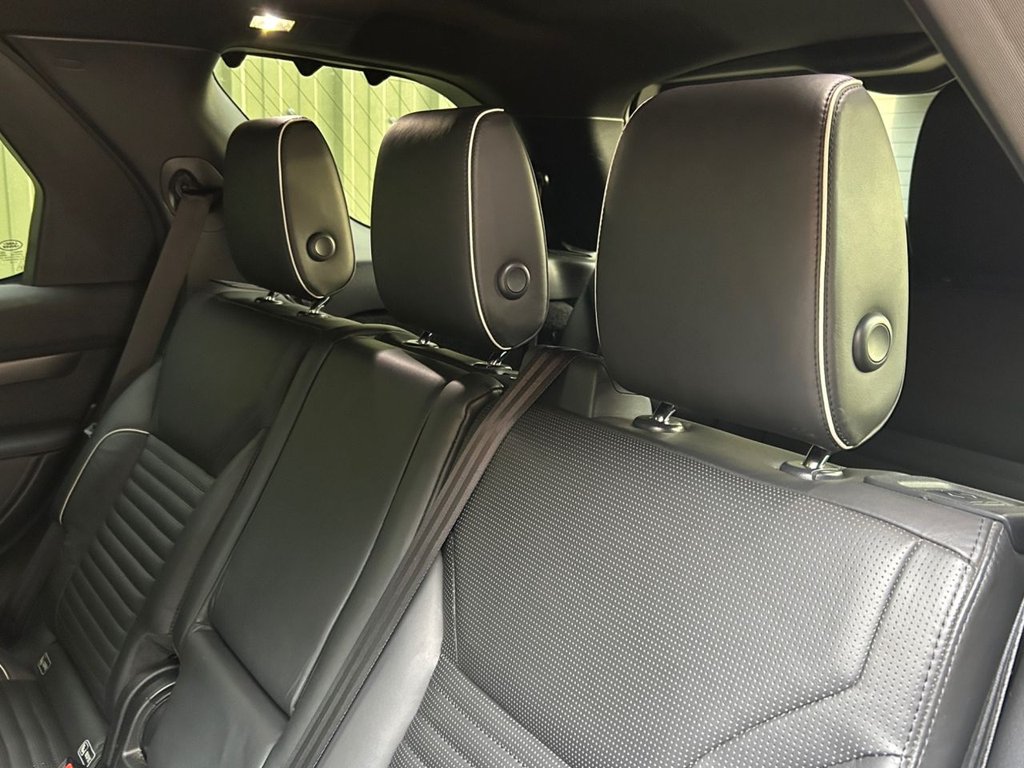 Used Land Rover Discovery 5 2020 for sale - 77200039: Photo 43