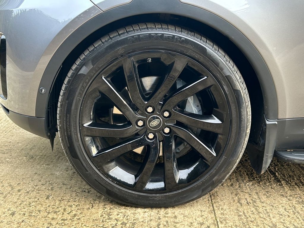 Used Land Rover Discovery 5 2020 for sale - 77200039: Photo 44