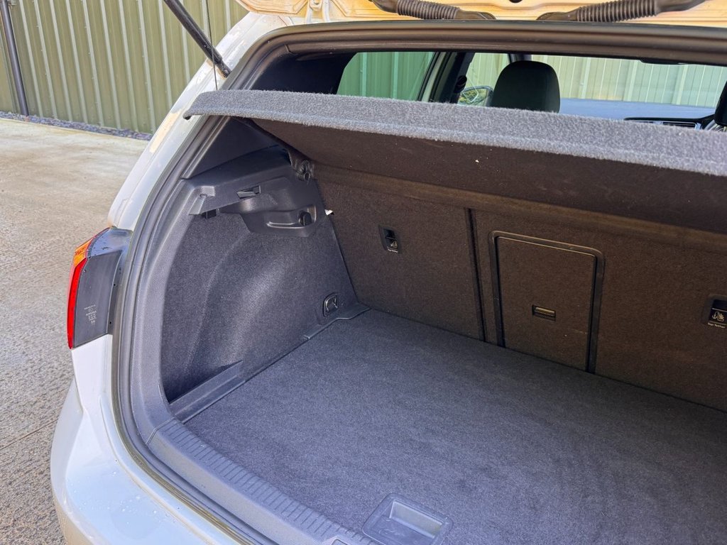 Used Volkswagen Golf 2019 for sale - 76739933: Photo 15