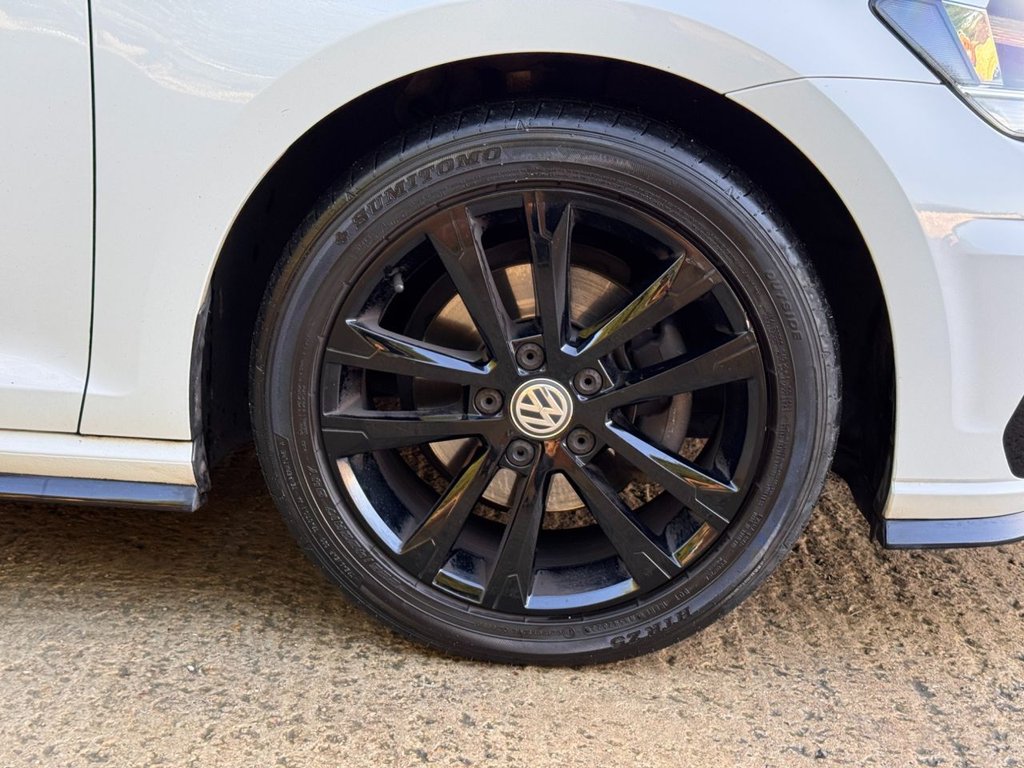 Used Volkswagen Golf 2019 for sale - 76739933: Photo 16