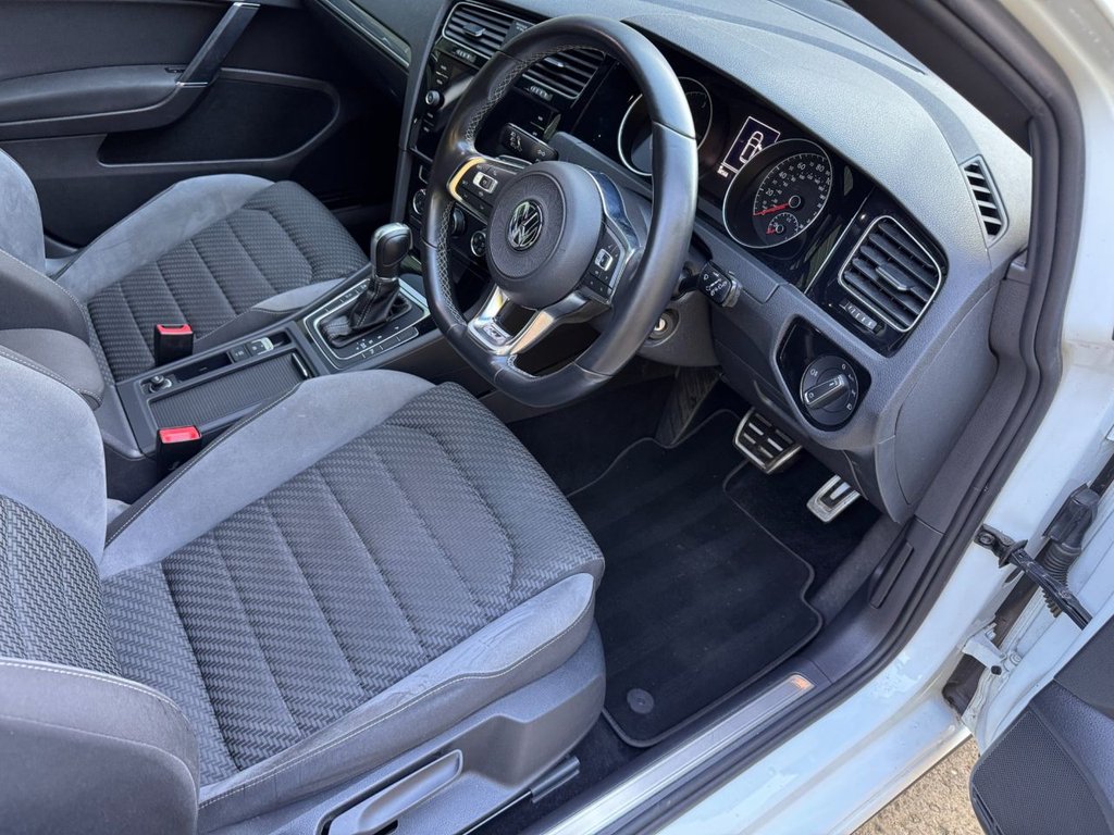 Used Volkswagen Golf 2019 for sale - 76739933: Photo 19