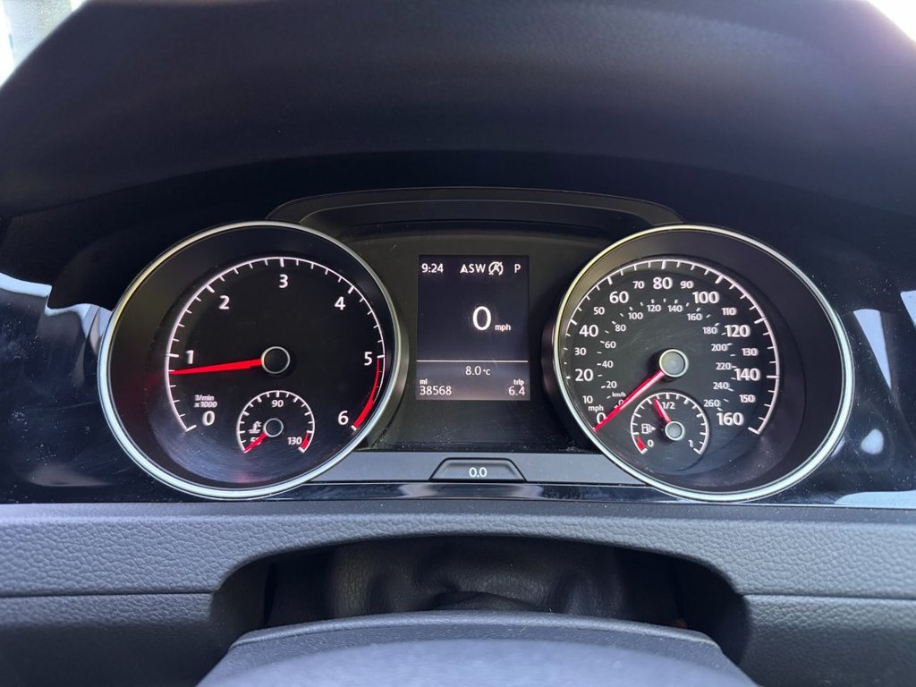 Used Volkswagen Golf 2019 for sale - 76739933: Photo 30